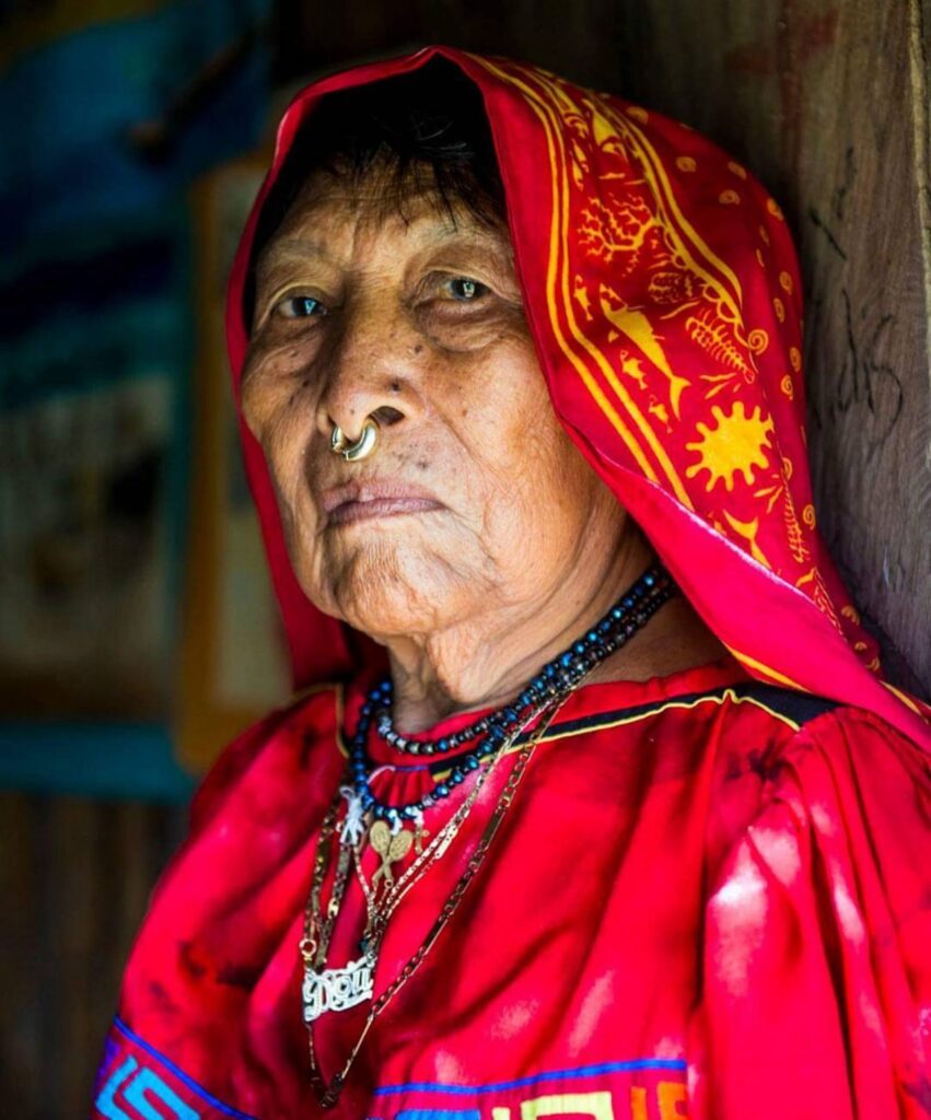 mujer guna