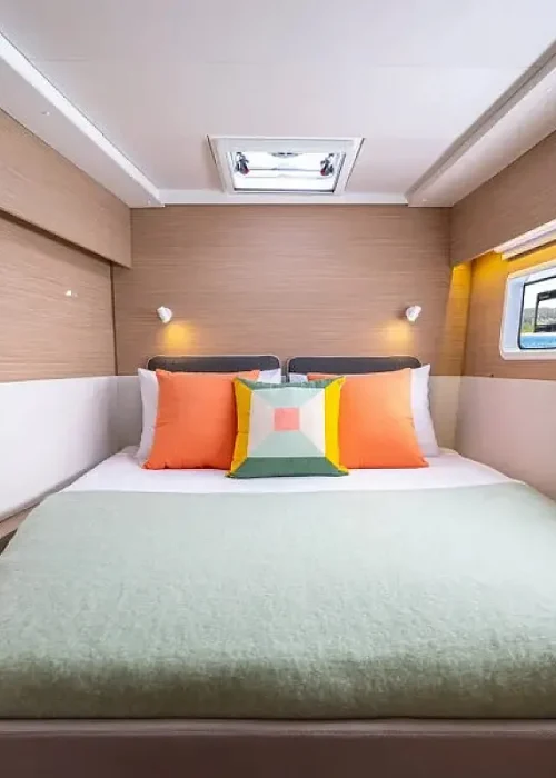 17675271603004863_Aft_cabin