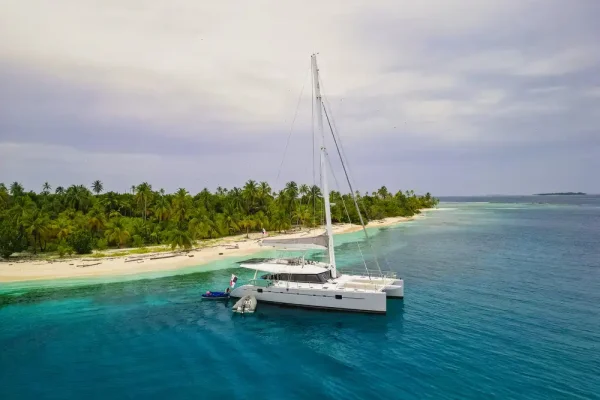 San blas Yatch-2 2